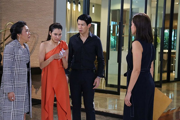 Tiệc thôi nôi cháu gái, tôi tặng cháu cái váy 2 triệu và tưởng rằng chị dâu sẽ cảm kích nào ngờ phản ứng của chị khiến tôi ê chề-2