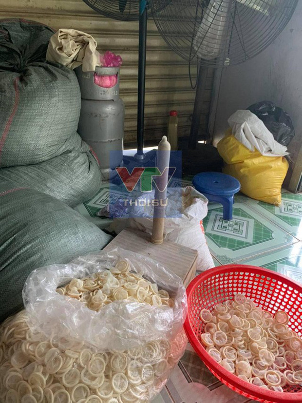 Tái chế hơn 300.000 chiếc bao cao su đã sử dụng thành hàng... mới-1