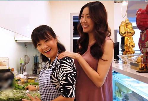 Mẹ chồng nấu ăn cho bà bầu Thuý Vân, truyền luôn bí kíp ăn gì để bé cao, da trắng-1