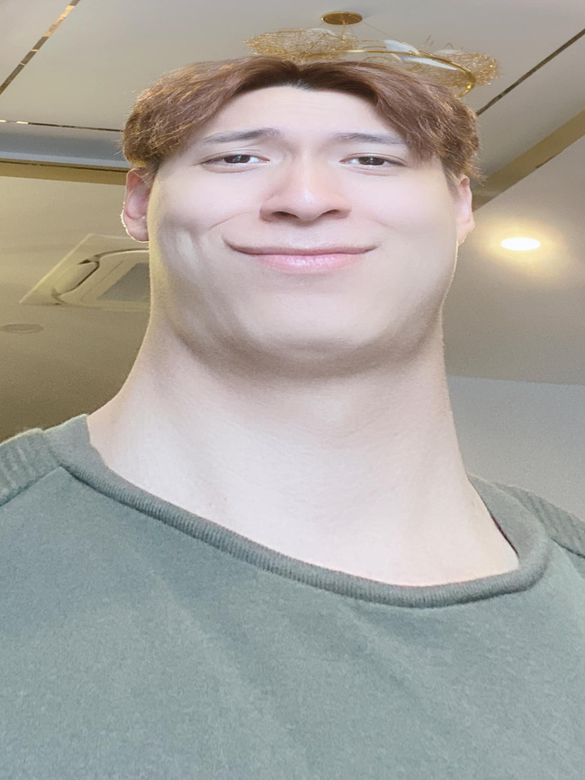 Ngô Kiến Huy đăng ảnh góc chết, phớt lờ những ồn ào liên quan tới chuyện con trai tuyên bố không nhận cha ruột-1