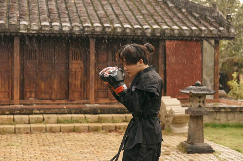 Jack tung MV comeback siêu hoành tráng, âm nhạc bắt tai khoe võ nghệ ấn tượng, nhưng thành tích công chiếu thế nào?-8