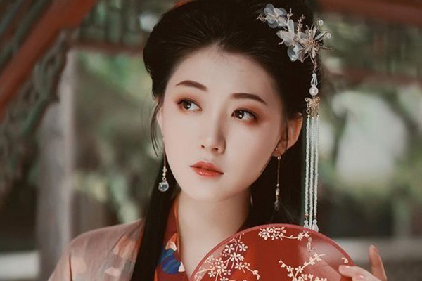 Quý cô sinh tháng âm lịch này, trời định mang mệnh quý nhân, trước khi bước qua 2021 cuộc sống hóa thăng hoa, nghèo khổ hóa giàu có-4