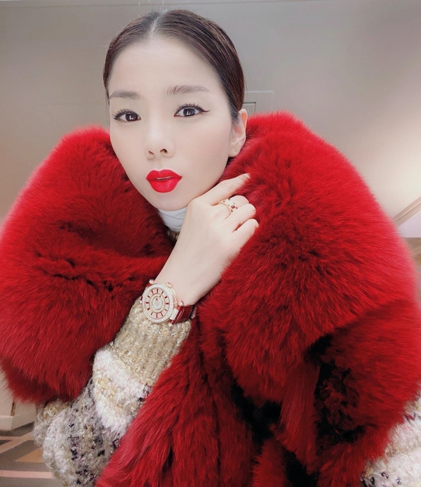 Đăng ảnh khoe 13 chiếc túi xách phiên bản giới hạn, Lệ Quyên bị phát hiện thú vui sưu tập đồ tiền tỷ-8