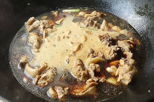 Om thịt gà không cần nước, chỉ cần thêm thứ này gà mềm thơm, cả nhà ăn không ngừng gắp-5