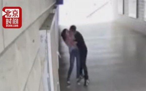 TQ: Video kiểm tra trinh tiết nữ sinh lan truyền trên mạng xã hội, người dân phẫn nộ-1