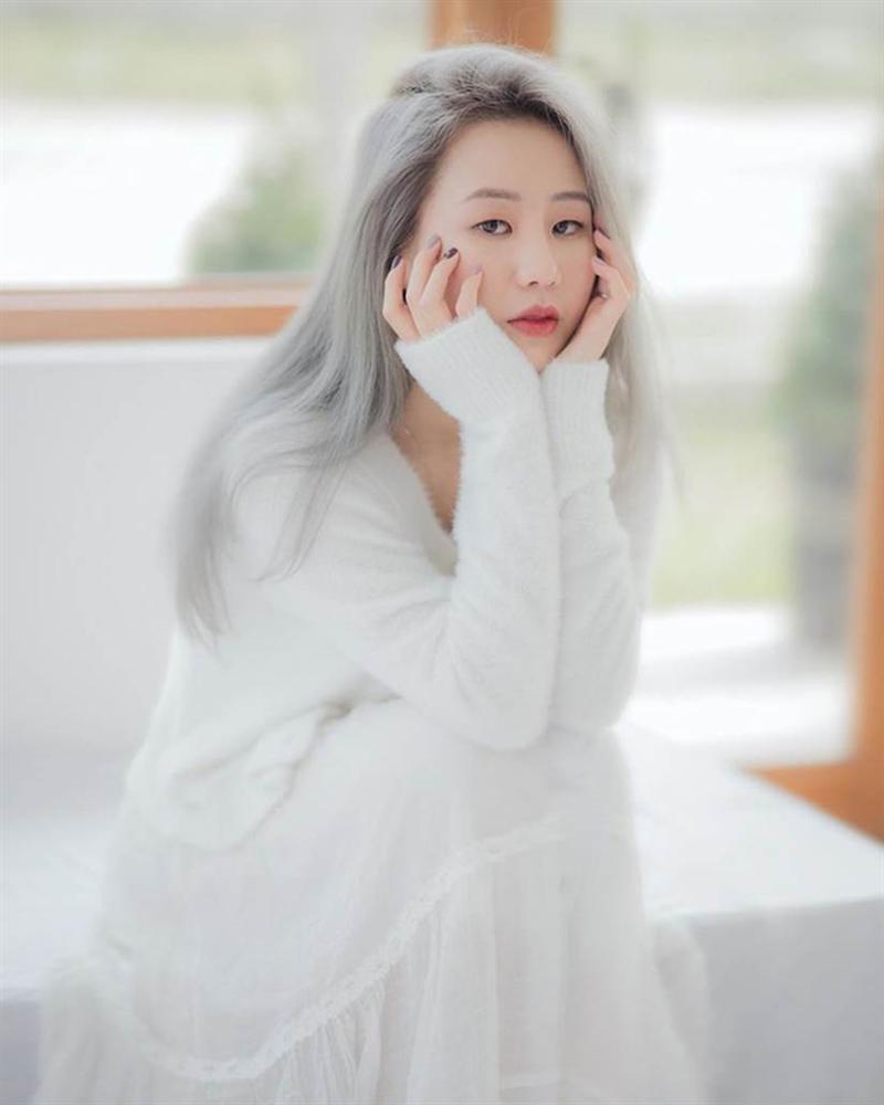 Khi hội con nhà giàu Việt được bố mẹ tặng quà: Từ siêu xe 16 tỷ, kim cương đến cả xấp tiền mặt chả nhân dịp gì, đủ hết!-4