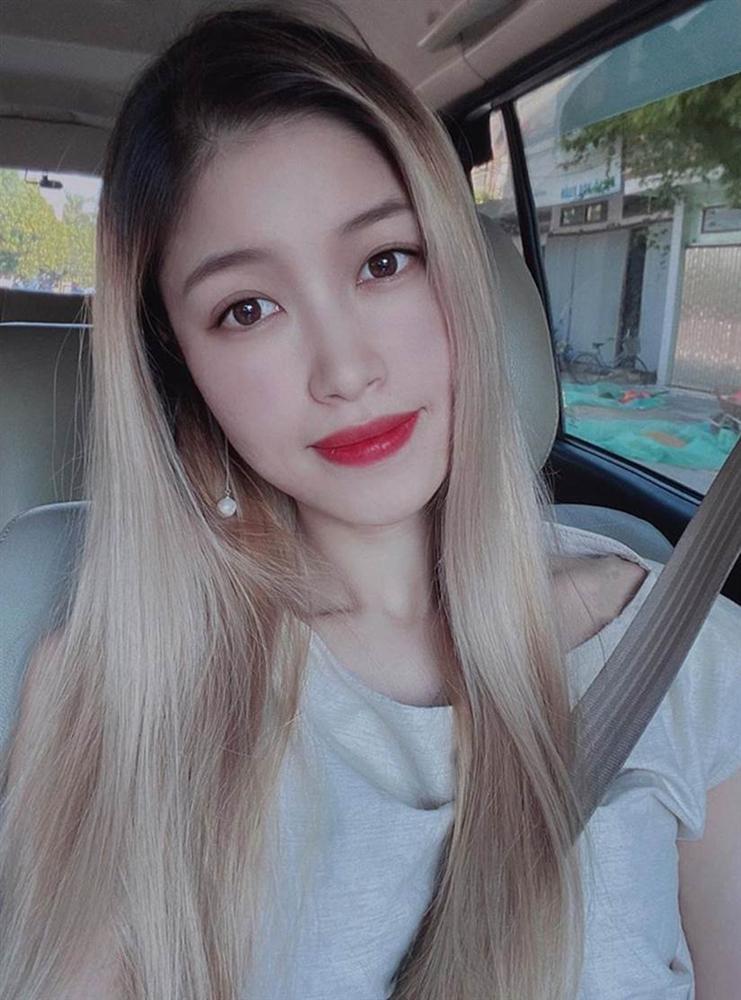 Khi hội con nhà giàu Việt được bố mẹ tặng quà: Từ siêu xe 16 tỷ, kim cương đến cả xấp tiền mặt chả nhân dịp gì, đủ hết!-9