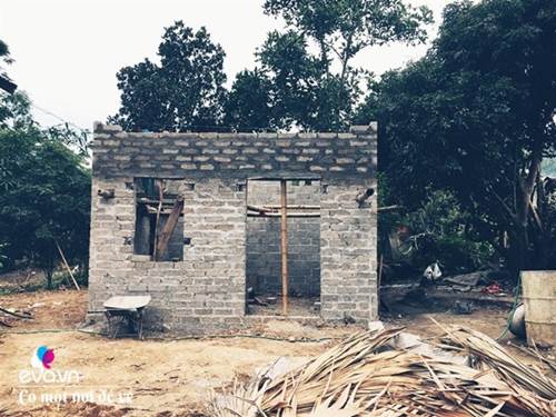 Cô gái 27 tuổi bỏ phố lên vùng sâu cất nhà 20m2, làm vườn, trồng hoa sống an yên-2