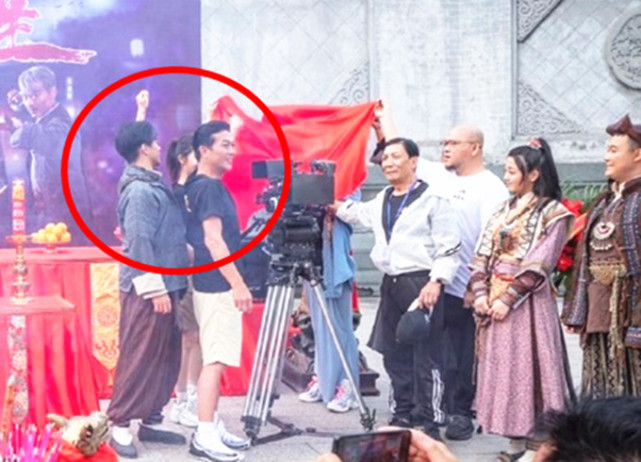 Đối thủ của Lý Liên Kiệt tuột dốc vì scandal quay lén phụ nữ, tuổi U60 ra sao?-6