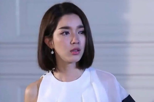 Trước khi lâm chung mẹ chồng van xin tôi đừng sinh con cho chồng, mãi đến 3 năm sau tôi mới hiểu và cảm ơn bà-2