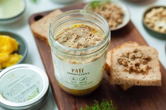 Khách mua đã ăn hết hoặc vứt bỏ, thu hồi pate Minh Chay ngày càng khó