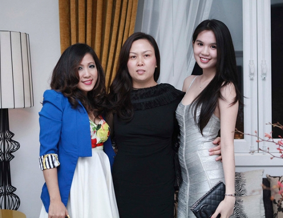 Ngọc Trinh diện lại mốt 9 năm trước, vóc dáng thay đổi thực sự kinh ngạc-10