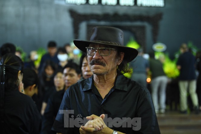 Nghẹn ngào tiễn đưa nhạc sĩ Phó Đức Phương về đỉnh Phù Vân-4