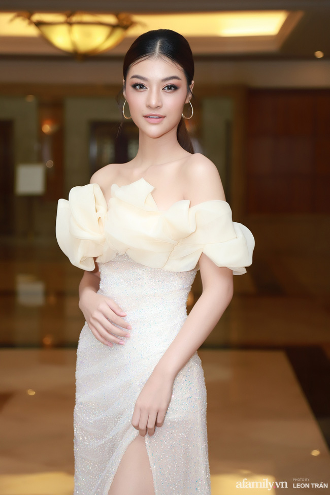 Bóc trần” nhan sắc thật của dàn Hoa hậu, Á hậu Việt Nam qua ảnh chưa photoshop, bất ngờ nhất là vẻ già dặn của Tiểu Vy-9