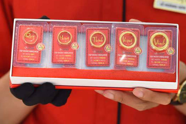 Giá vàng hôm nay 29/9: Tăng nhanh khi USD quay đầu giảm-2