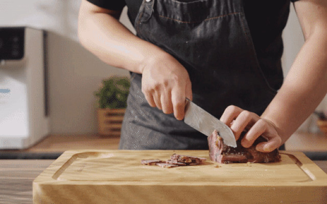 Đây là 2 loại thớt có thể làm tổn thương gan, thận và tăng nguy cơ mắc ung thư ác tính, nếu đang dùng thì cần nhanh chóng thay mới-2