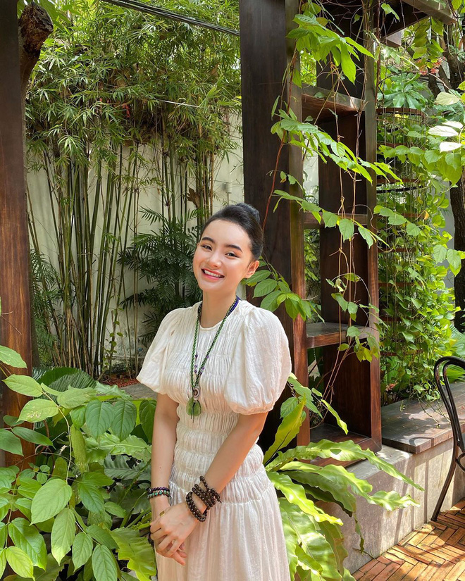 Em gái Angela Phương Trinh ngày càng thăng hạng nhan sắc, nổi bật với khí chất mỹ nhân-13