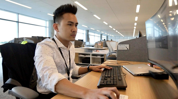 Con trai kỹ sư hàng không của Hoài Linh nói về tin đồn thất nghiệp tại Mỹ, tiết lộ thứ giá trị nhất được ba cho-2