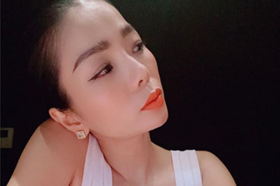 Lệ Quyên tiếp tục có động thái lạ khi bóng gió: 