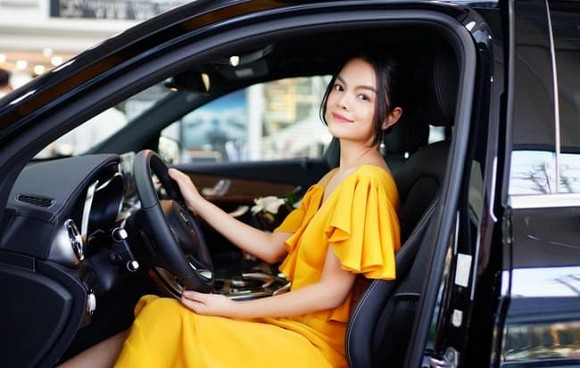 Khám phá không gian bên trong căn hộ mới tậu của ca sĩ Phạm Quỳnh Anh-13