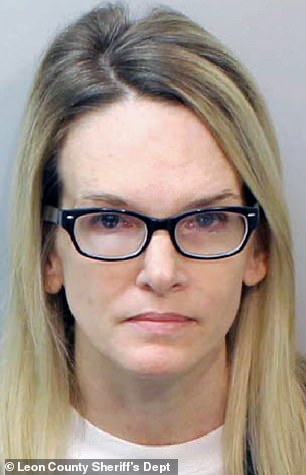 Người đàn ông bị cá sấu ăn thịt mất dạng đến 16 năm sau, cảnh sát mới phát giác ra âm mưu thâm độc của ả vợ và gã bạn thân-2