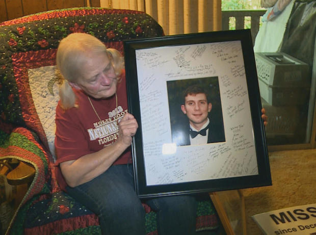 Người đàn ông bị cá sấu ăn thịt mất dạng đến 16 năm sau, cảnh sát mới phát giác ra âm mưu thâm độc của ả vợ và gã bạn thân-8