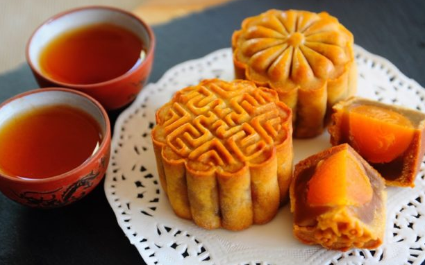 3 KHÔNG cần nhớ khi ăn bánh Trung thu kẻo mang họa cho cơ thể, vừa khiến bệnh thêm trầm trọng lại tăng cân nhanh không phanh-2