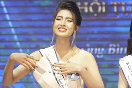 Người đẹp Du lịch Quảng Bình 2019 bị tước danh hiệu