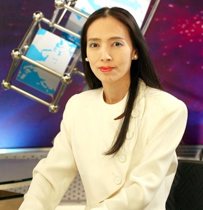 Nữ đại gia thích cặp trai trẻ ôm núi tiền sau 5 đời chồng gây ồn ào-6