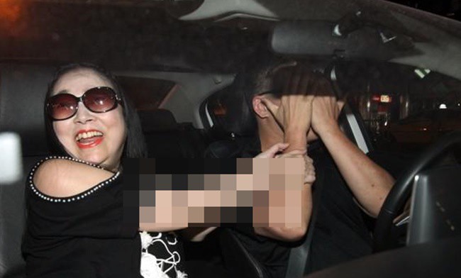 Nữ đại gia thích cặp trai trẻ ôm núi tiền sau 5 đời chồng gây ồn ào-8