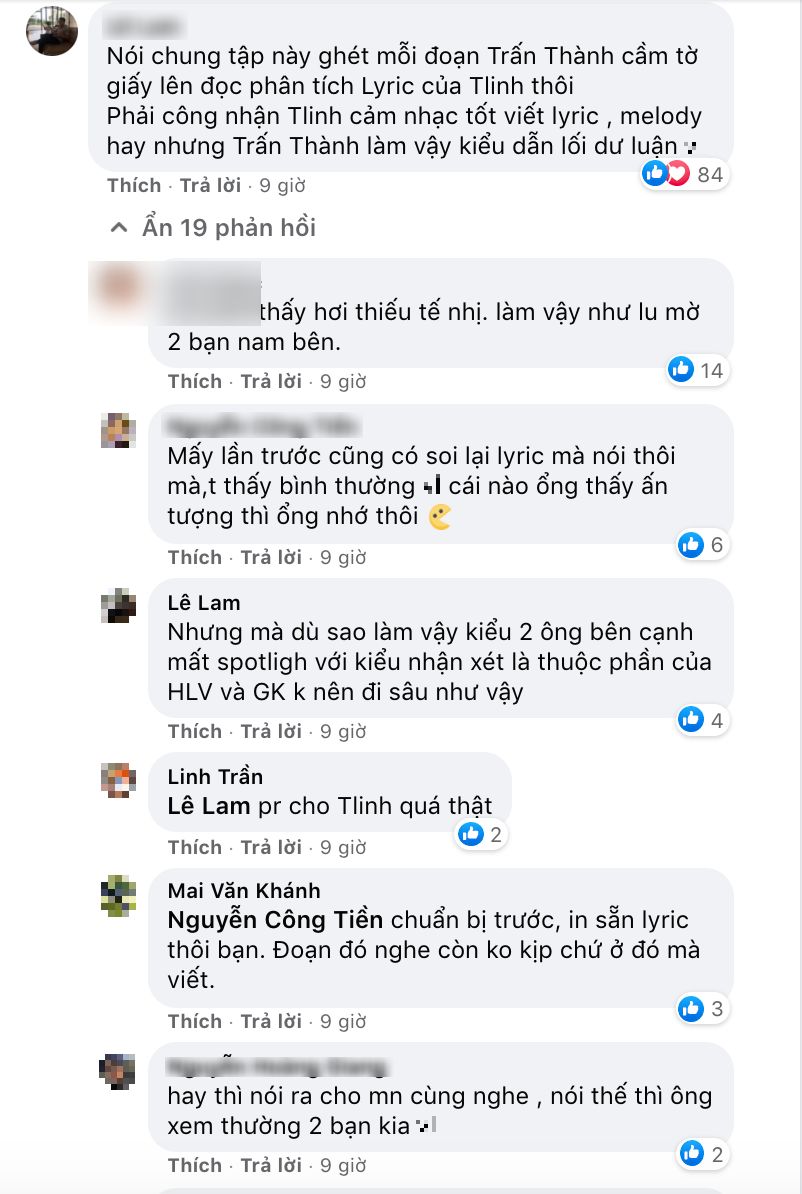 Trấn Thành tiếp tục bị chê làm lố tại Rap Việt: In hẳn lyrics của TLinh để đọc, nhận xét dài hơn giám khảo và HLV-6