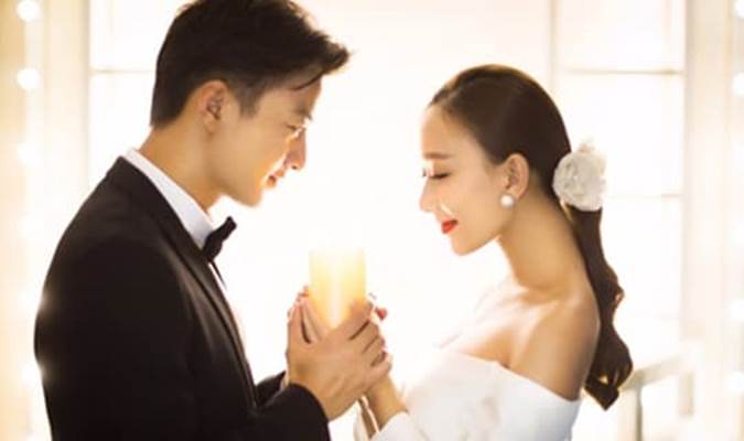 Nhìn thấy con dâu phơi quần áo giữa đêm, mẹ chồng thuyết phục con trai ly hôn ngay lập tức-1