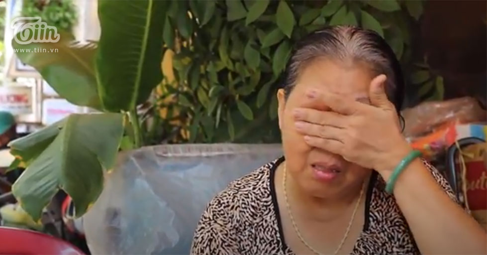 Giọt nước mắt của cụ bà bán nước bị trộm sạch tiền hàng: Chỉ thương đứa nhỏ theo mẹ hành nghề-5