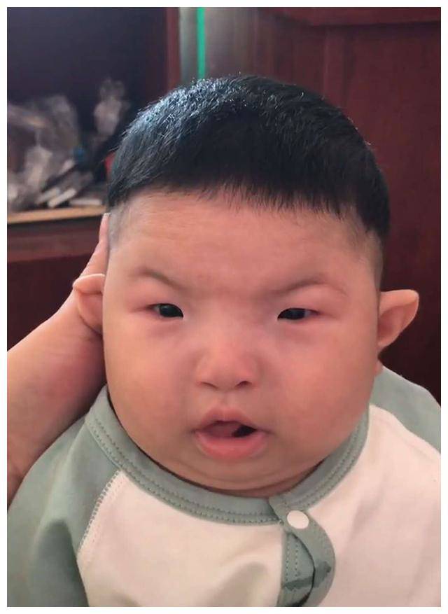 Mẹ kêu cứu vì con ra đời giống yêu quái, dân tình phẫn nộ réo gọi bố đứa trẻ-4