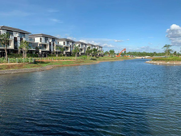 Trấn Thành tiết lộ Cao Thái Sơn mỗi quận có 10 căn nhà, sự thật ra sao?-5