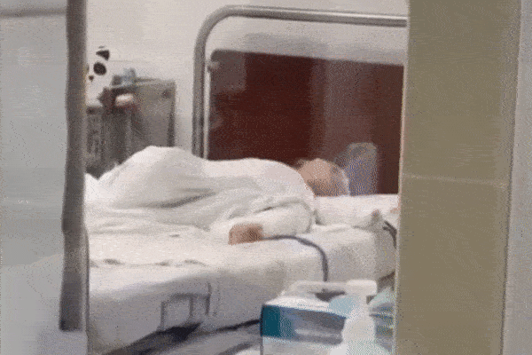 Lạng Sơn: Cãi nhau với bố mẹ, nam thanh niên châm lửa đốt nhà-3