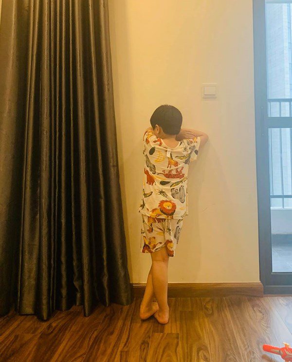 3 sao nam đẹp trai lấy vợ kém sắc giờ nhà đẹp, con ngoan không ai bằng-10