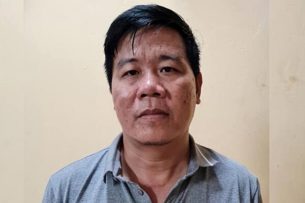 Trùm cá độ bóng đá nghìn tỷ trưng máy bay trực thăng mô hình trên nóc nhà ở Hải Dương-3