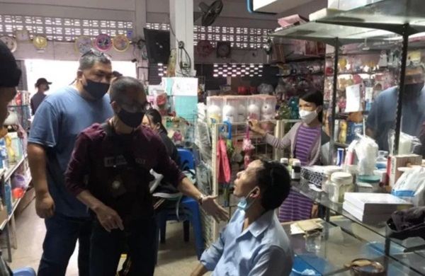 Bé gái 7 ngày tuổi chết tức tưởi vì bị bố cho uống nước tẩy bồn cầu, nguyên nhân khiến ai cũng phẫn nộ tột độ-1