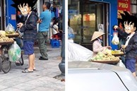 Hội chị em ngỡ ngàng với hình ảnh người đàn ông xách theo chiếc cân đi chợ, mặc cả chán chê mới chịu mua hoa quả mang về