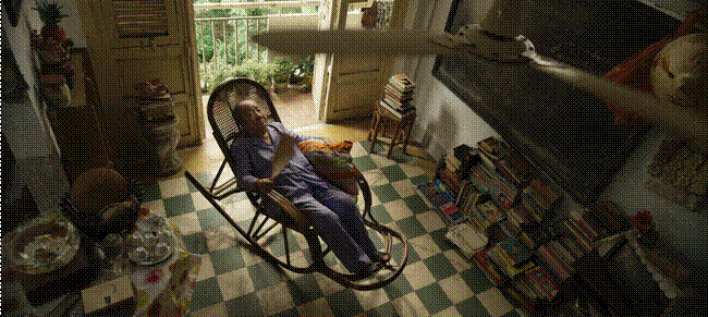 RÒM: 7 chi tiết mà khán giả vô tình bỏ qua nhưng lại chứa đựng những ẩn ý đầy thú vị-5