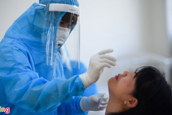 Thêm 1 ca mắc mới COVID-19 là chuyên gia người Nga, Việt Nam có 1.095 bệnh nhân-3