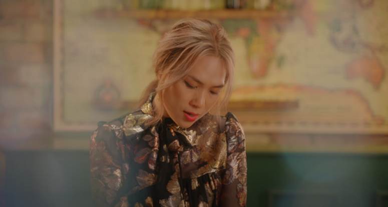 Mỹ Tâm ra bài mới nhạc rất catchy, thay 7749 bộ đồ hiệu nhưng tổng thể MV quá sai trái!-12