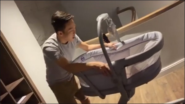 Cường Đô la giờ chuẩn bố bỉm sữa rồi, đêm hôm vẫn lọ mọ đưa công chúa nhỏ đi dạo-2