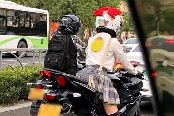 Gái xinh đọ dáng với Rolls Royce, dân mạng hỏi thăm nhiệt tình hóa ra... là chụp ké-4