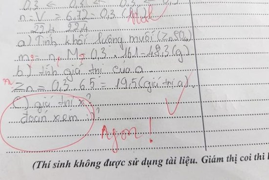 Làm kiểm tra mà bắt cô đoán đáp án, học trò bị đáp lại bằng một từ cực chất