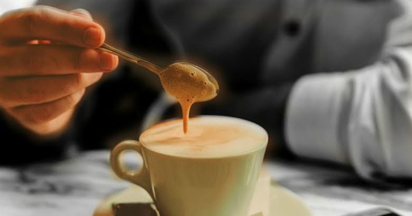 Người đàn ông bỏ tinh dịch, nước bọt, thuốc nhuận tràng, thuốc kích dục vào cafe của nữ đồng nghiệp suốt 10 tháng vì tỏ tình thất bại-1