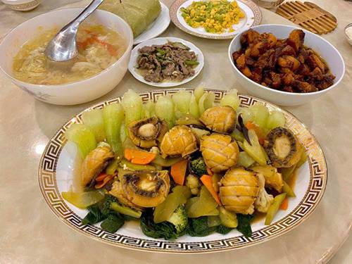 Gái xinh Người Ấy Là Ai nấu ăn sang như nhà hàng, có cả món chống tiểu tam-3