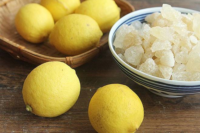 Chanh không ngâm mật ong nữa, đem chưng với đường phèn vẫn trị ho rất tốt-1