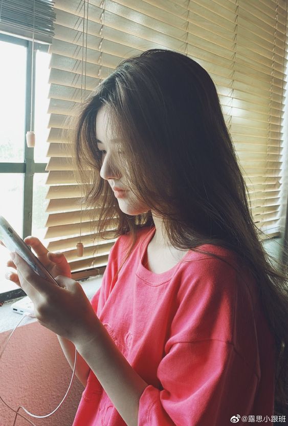 Khuôn mặt phụ nữ có bầu có bầu mang thai mang bầu có tử cung yếu, dễ mắc bệnh phụ khoa thường có chung 5 đặc điểm này: Kiểm tra ngay xem có giống bạn không!-3